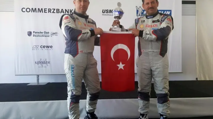 Almanya´da Galip Atar´dan Üçüncülük
