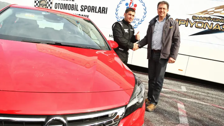 Ayhancan Takes Delivery of His Opel Astra