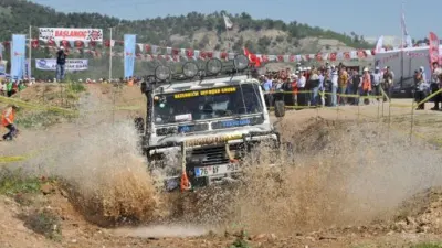Sapanca´da Offroad Rüzgarı Esti