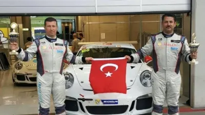 Ülkü ve Atar Almanya´da