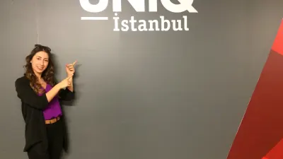 UNIQ Istanbul Backs İlayda