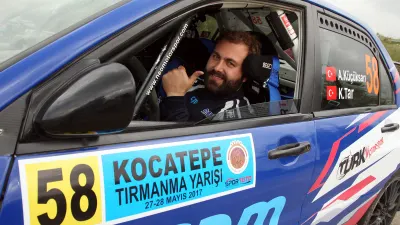 Adil Aims for Victory in Bursa