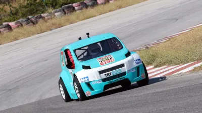Ali Wins Both Races in Izmir