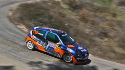Apaydın Opens Season with a Podium