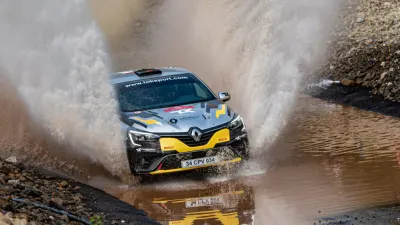 Bursa-Built Clio Rally 5 Tops Its Class