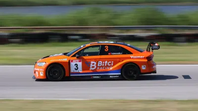 Two Championships Share the Körfez Weekend