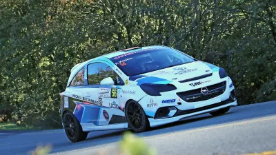 Hill Climb Action Continues in Istanbul