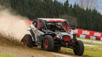 Akyüz and Altun Win in Denizli