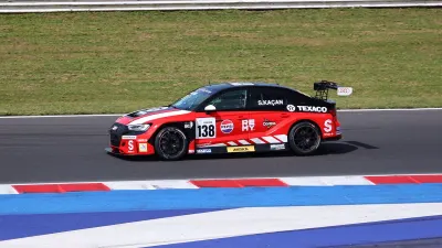 Team AMS Makes a Quick Start in Italian TCR