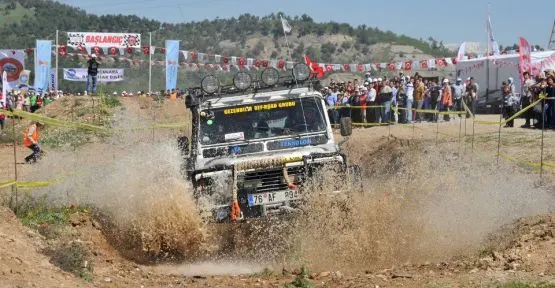 Off-road Fever Sweeps Through Sapanca