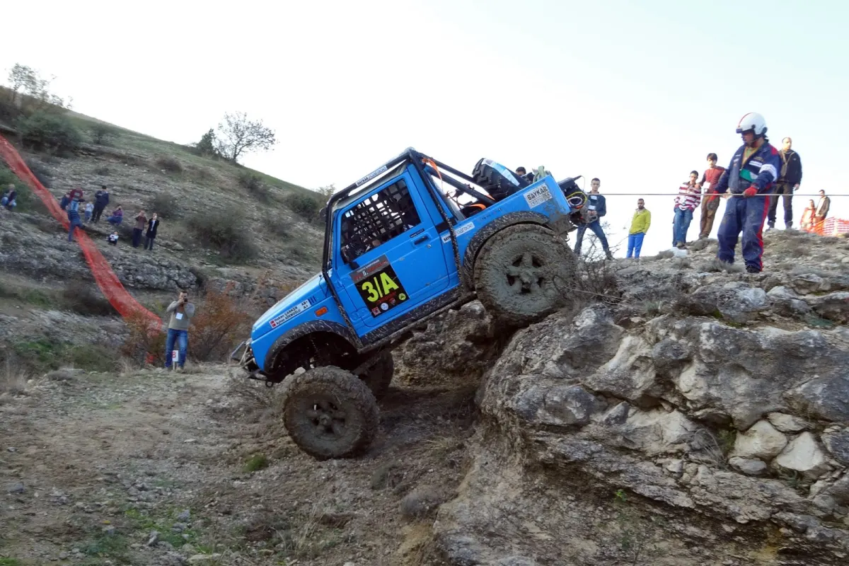 DOSD and Team Mobil1 Top the Bill in Safranbolu