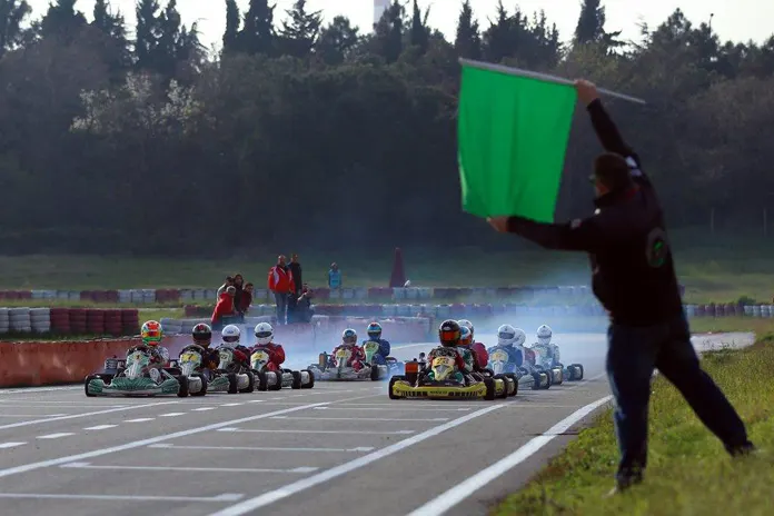 Green Flag to Wave at Körfez