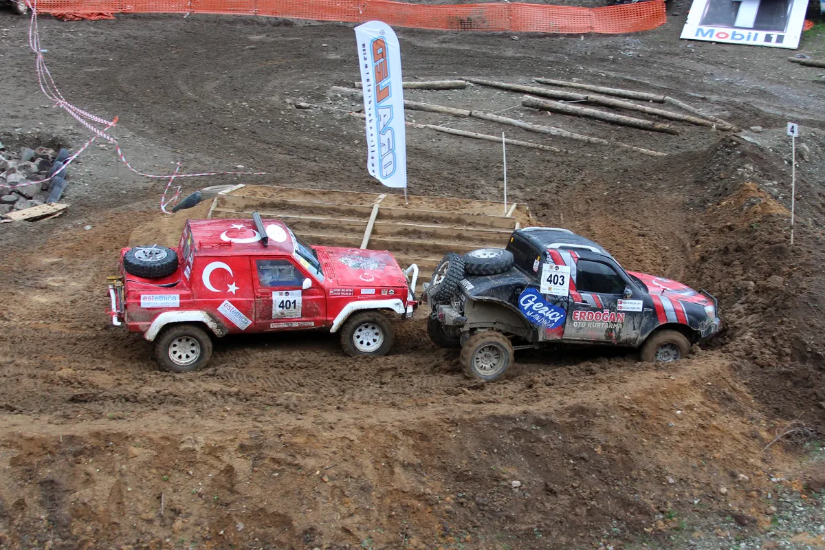 Is Off-Road Racing Possible Without Horns?