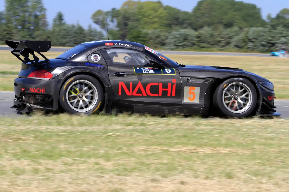 Saygılı Behind the Wheel of a Z4 GT3