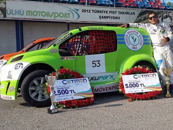 Ayhancan Makes Fast Start in V1 Challenge