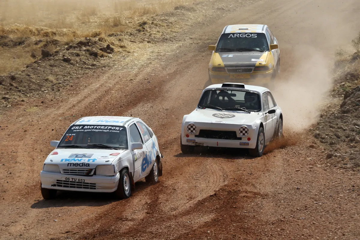25 Entries for Rallycross Finale