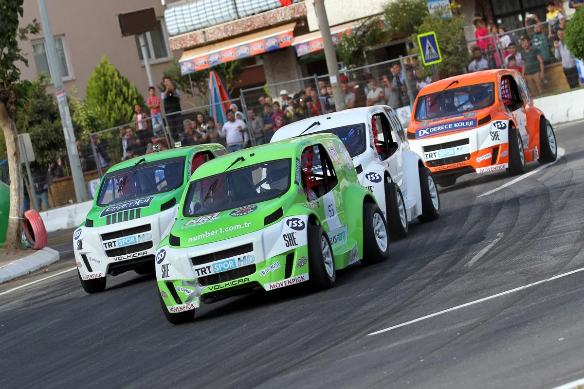 V1 Excitement Hits Fever Pitch in Aydın