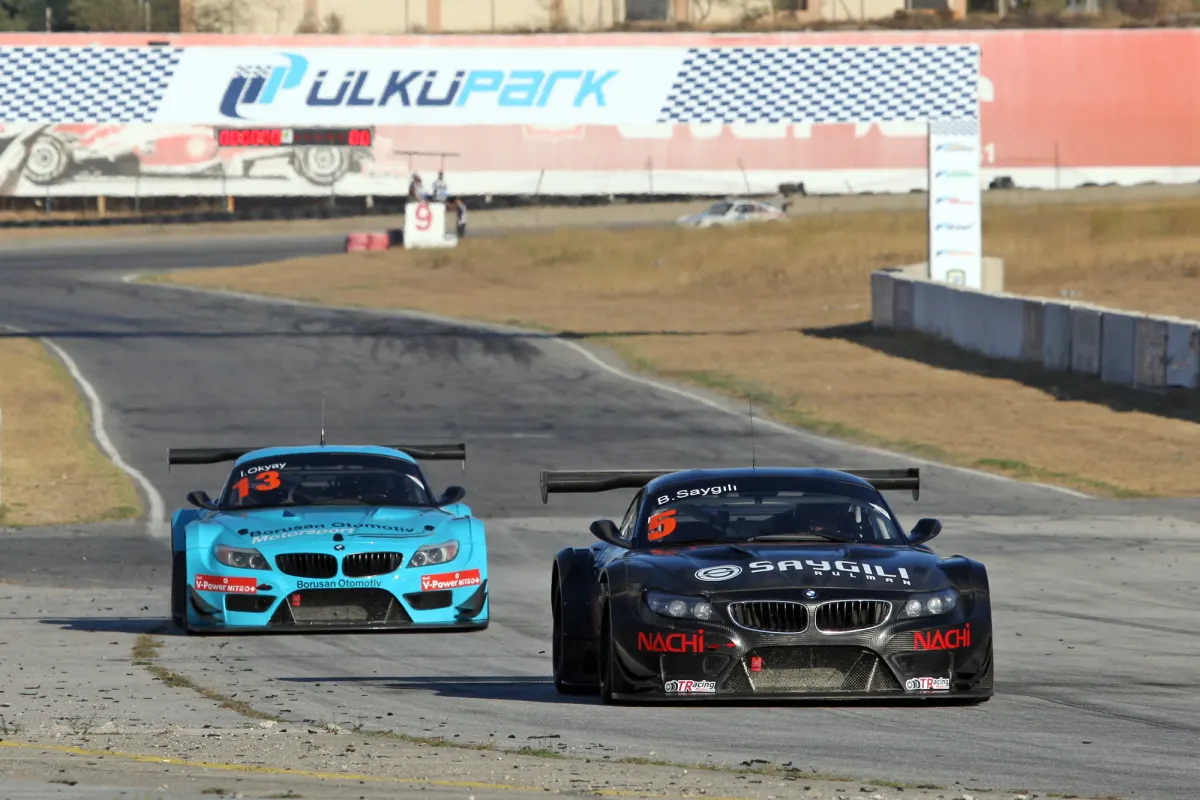 Okyay and Ülkü Crowned Champions in Circuit Racing