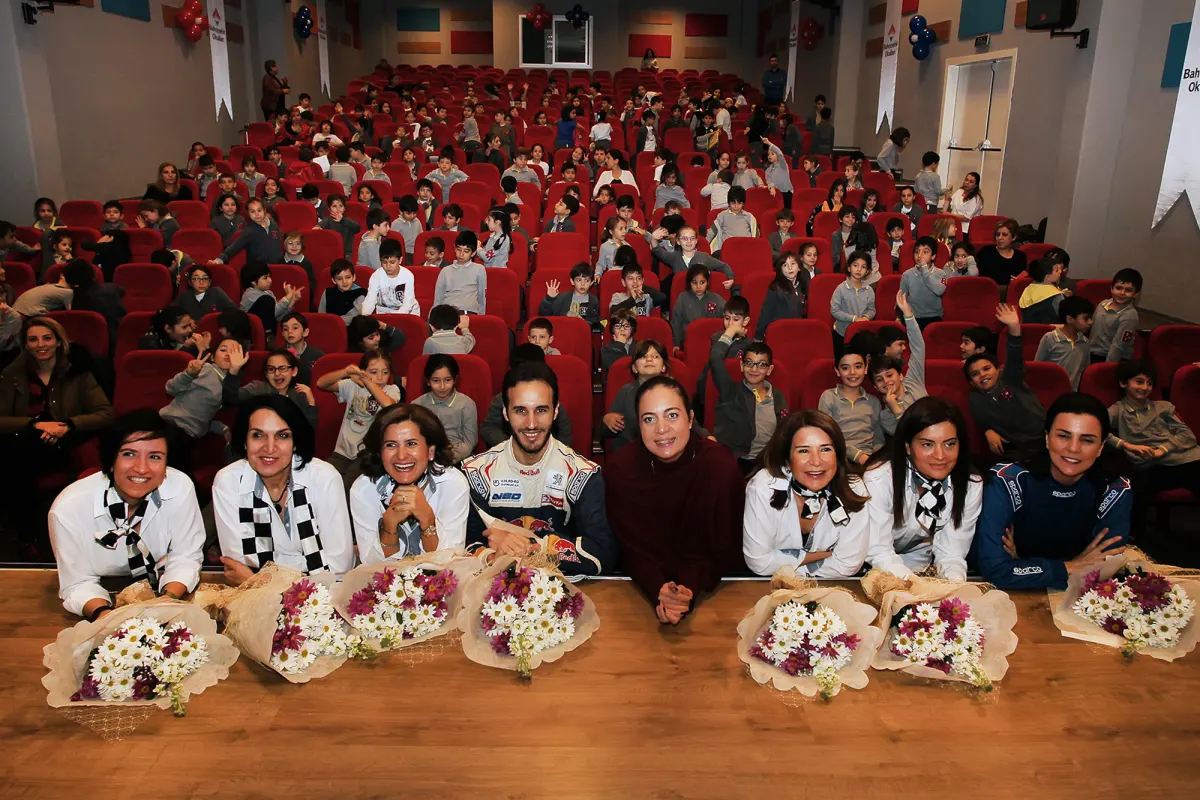 TOSFED Road Safety Seminar Comes to Istanbul