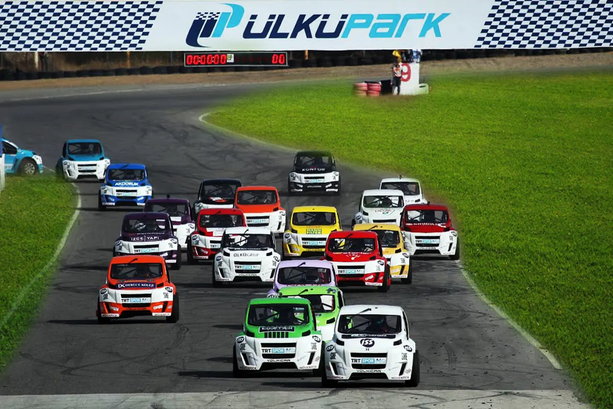 V2 Challenge Gets Under Way