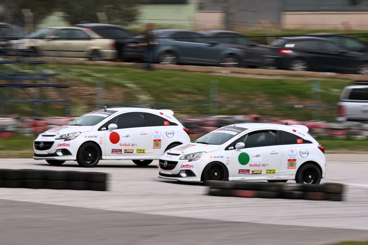 Corsa OPC Cup Heads to the Track
