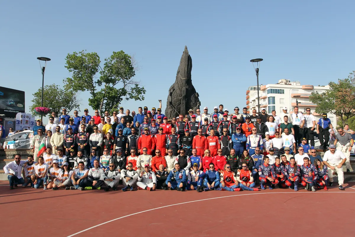 Yağız Leads Day One in Çanakkale
