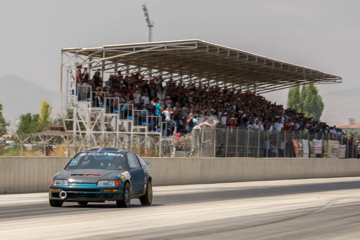 Konya Comes Alive with Pro Drag