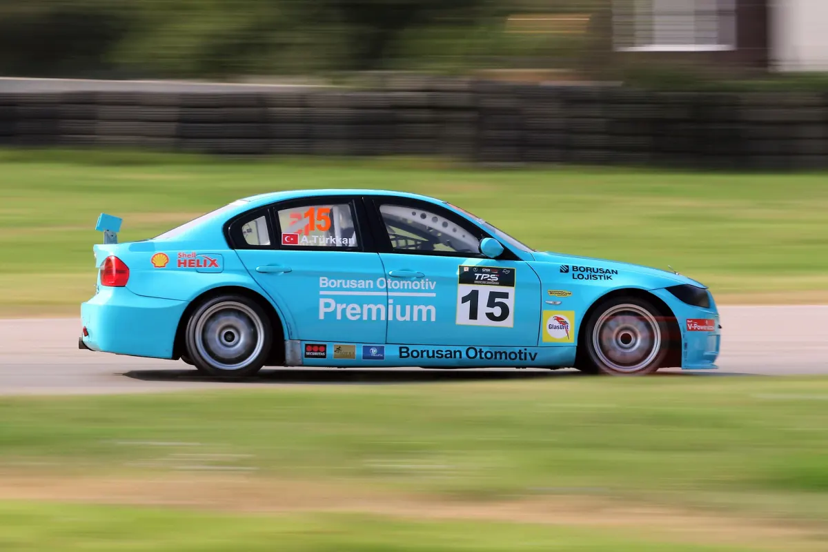 Eight Races Under One Roof at ÜlküPark