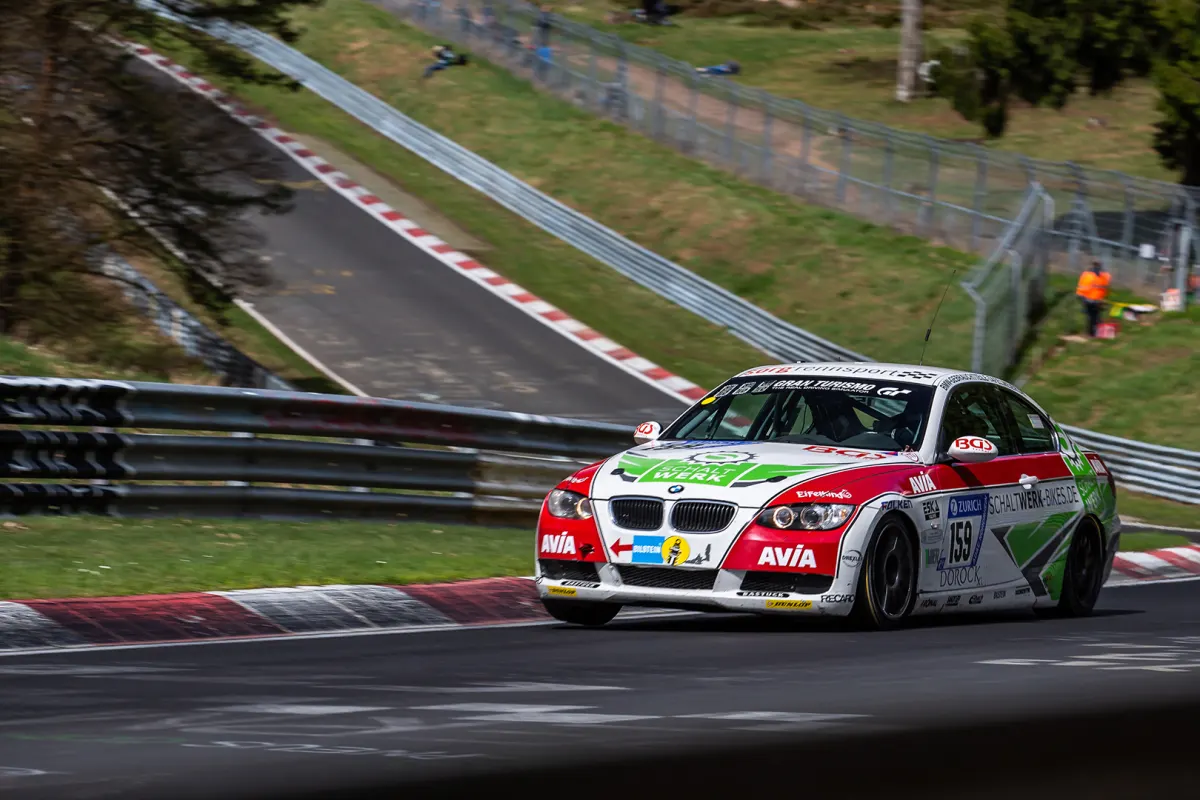 Aşarı Earns Nürburgring Gold Permit