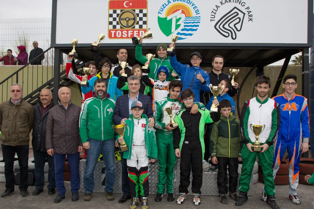 Karts Burst into Life at Tuzla