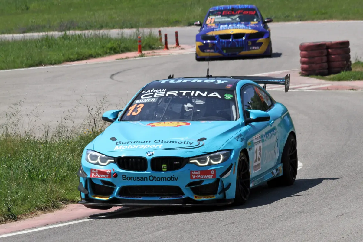 Ayhan Tests the M4 GT4 at Körfez