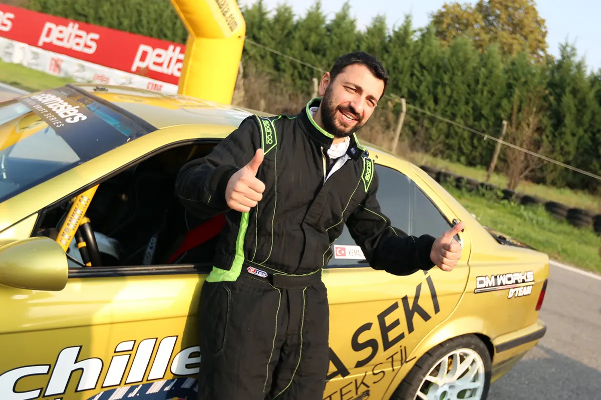 Özhaseki Signs Off in Körfez