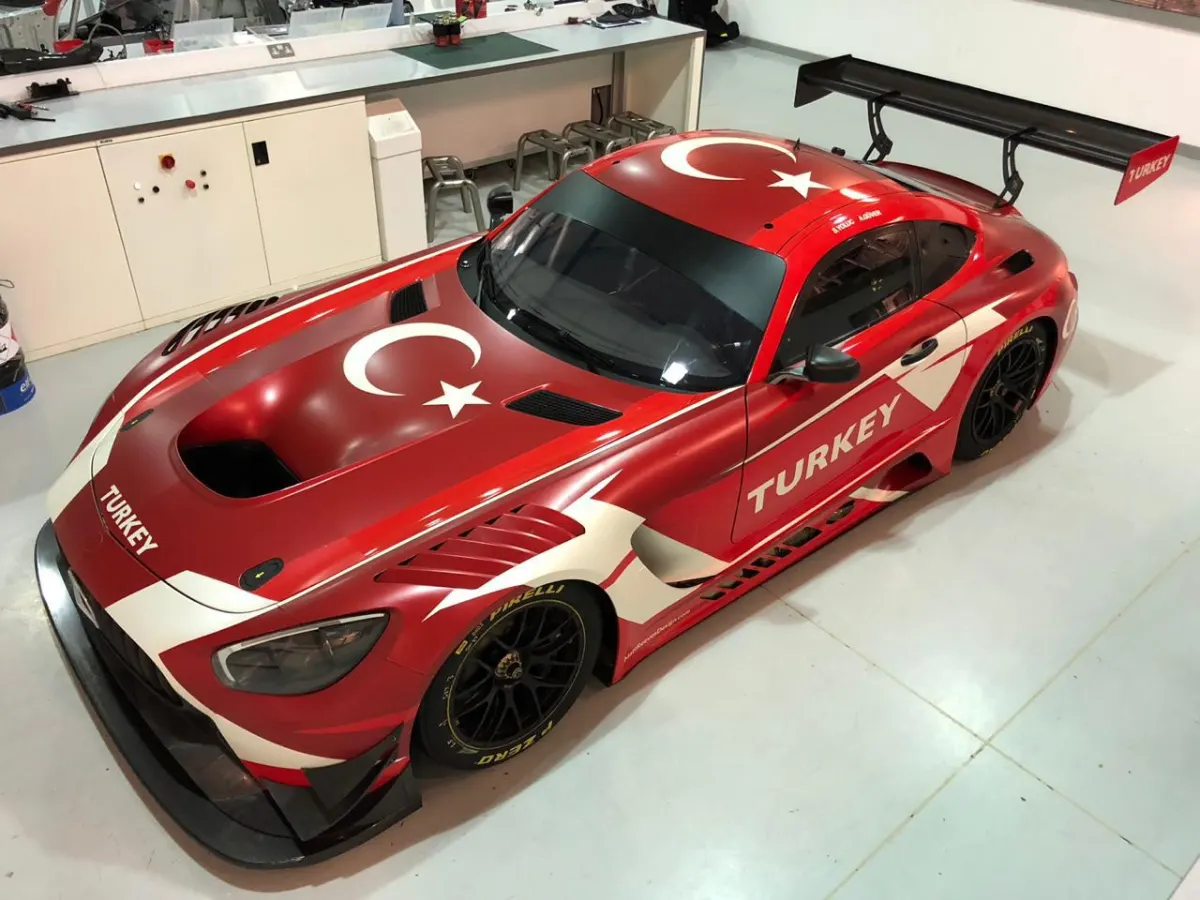 Ayhancan and Salih Head to Bahrain