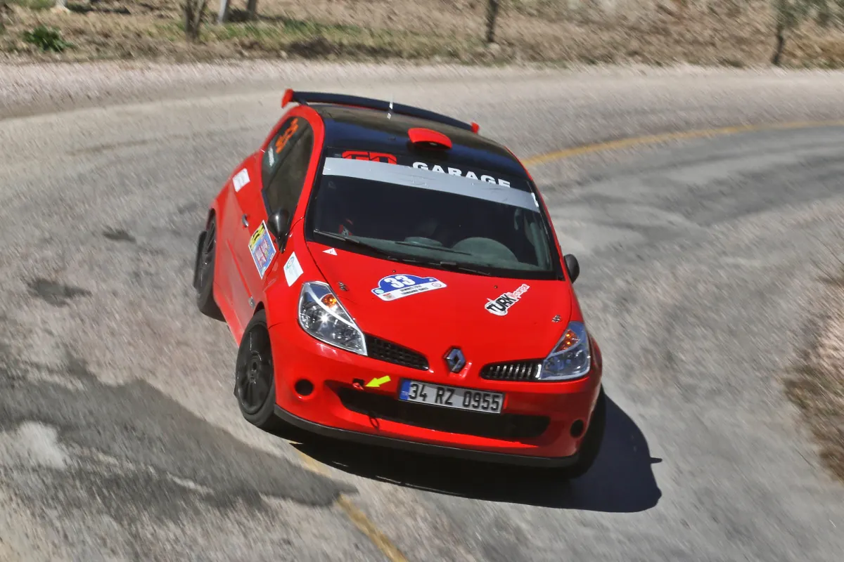 Holiday-Weekend Hill Climb at Kartepe
