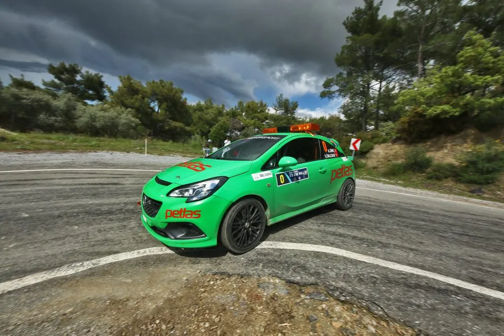 Petlas Develops Tarmac and Gravel Rally Tyres