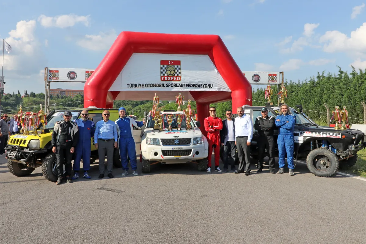 Becce Makes Fast Start to Baja Season