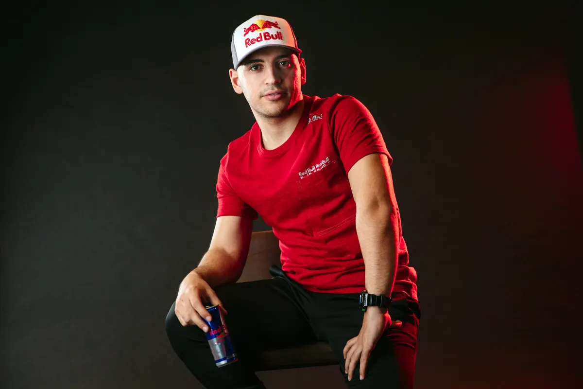 Ayhancan Leads Sim Racing Series Too