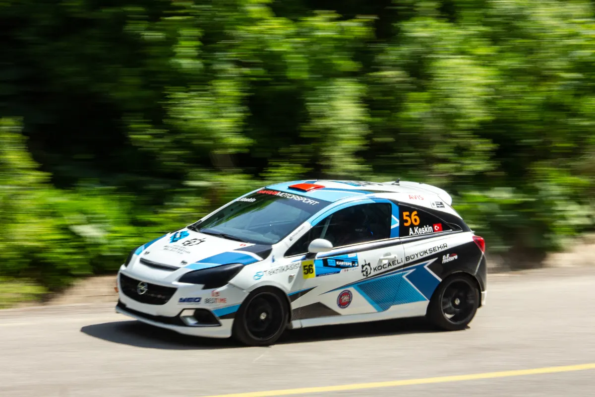 Kartepe Hill Climb Takes the Breath Away