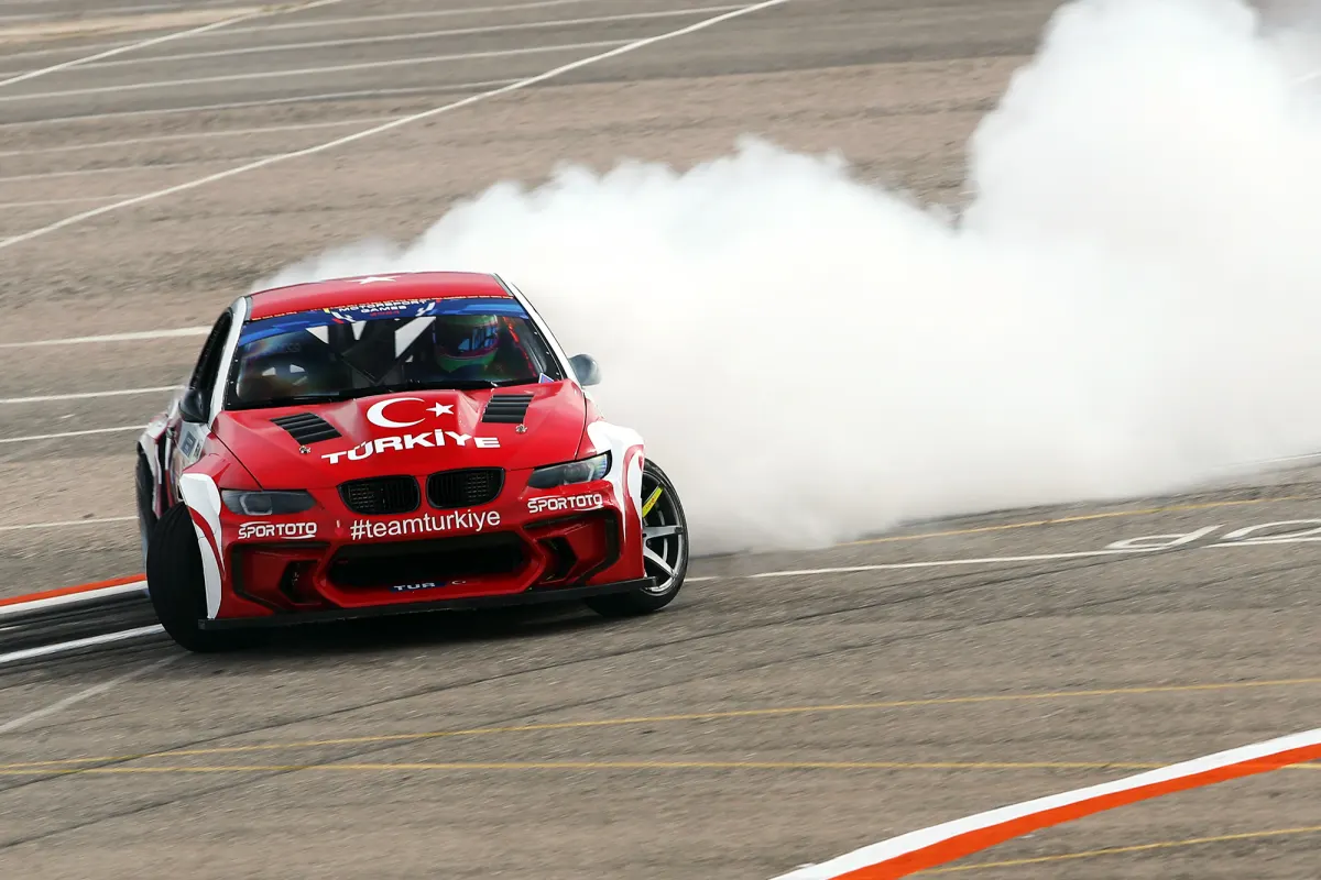 Who Will Be Crowned Drifting Champion?