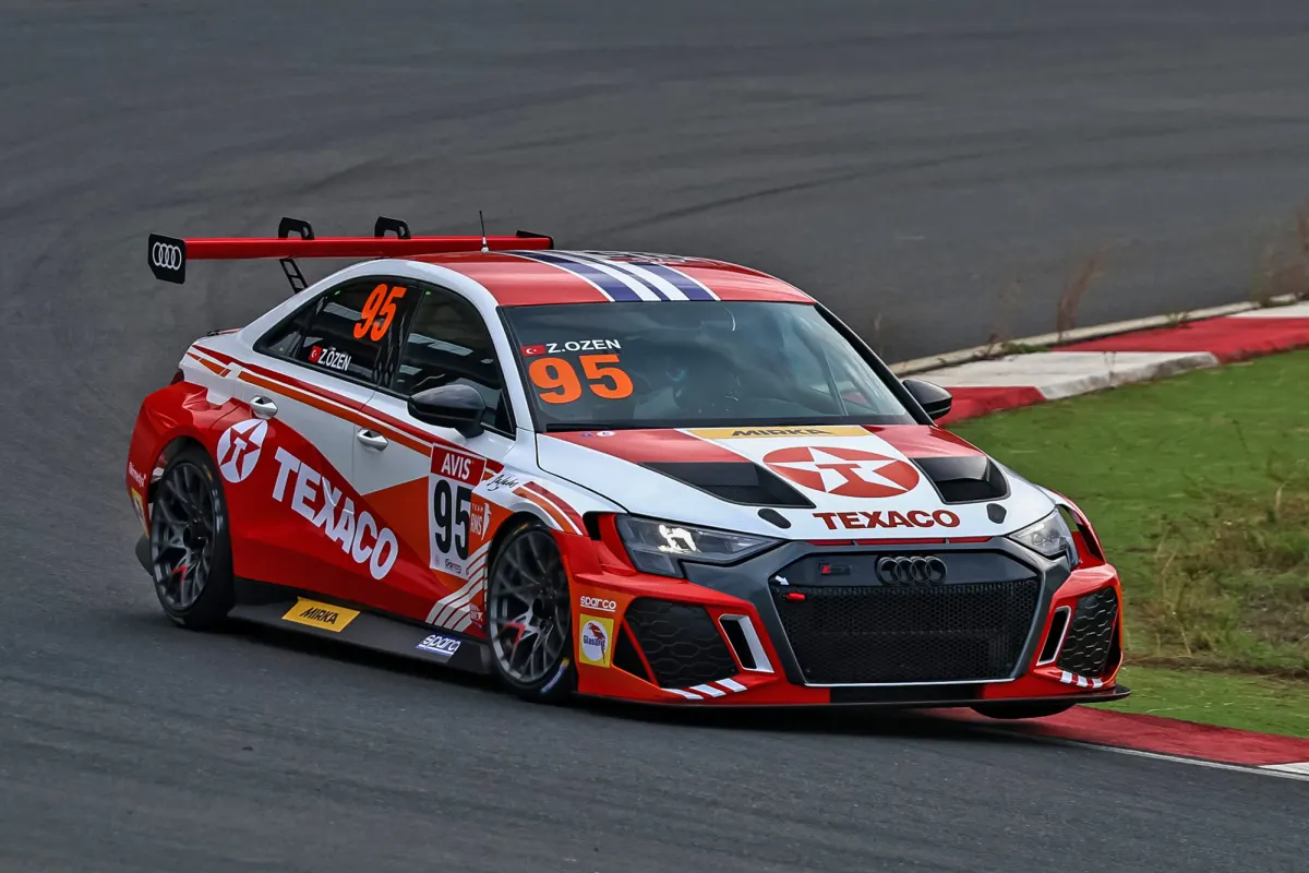 Team AMS Opens Season at Misano