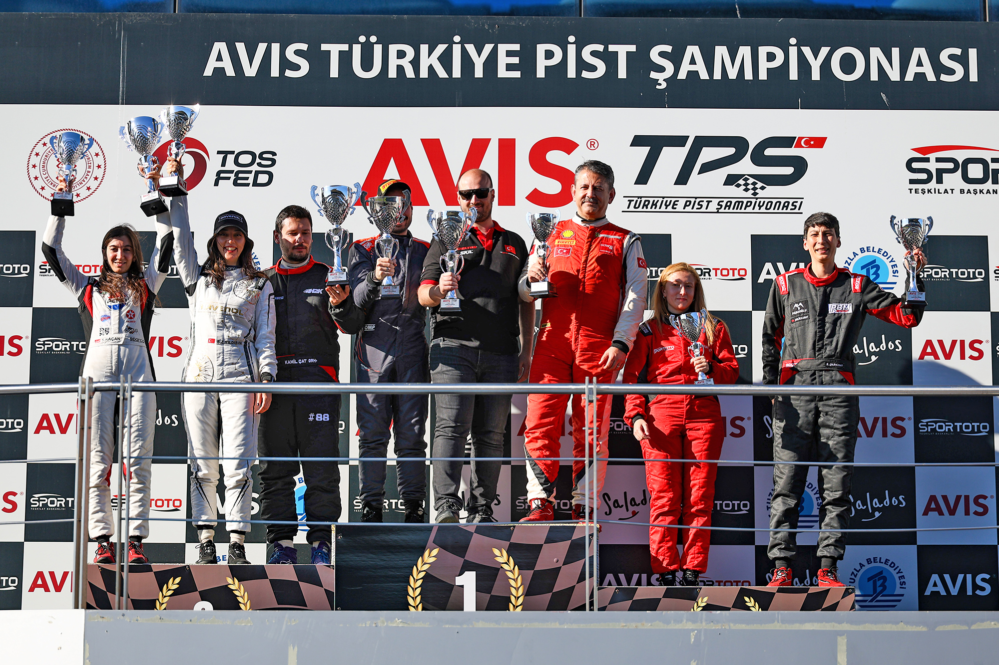 TPŞ 4. Ayakta Büyük Çekişme